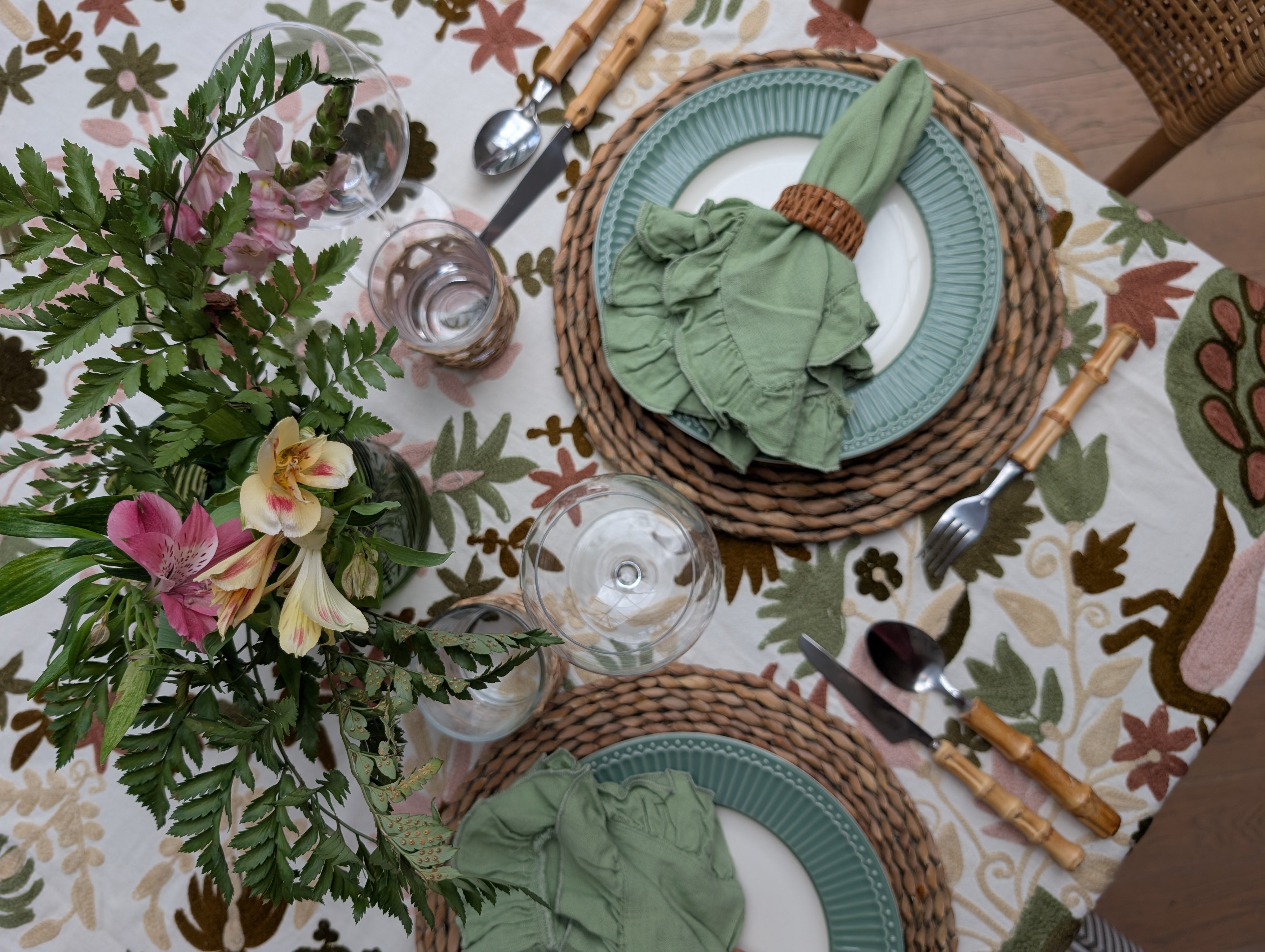 Tableware