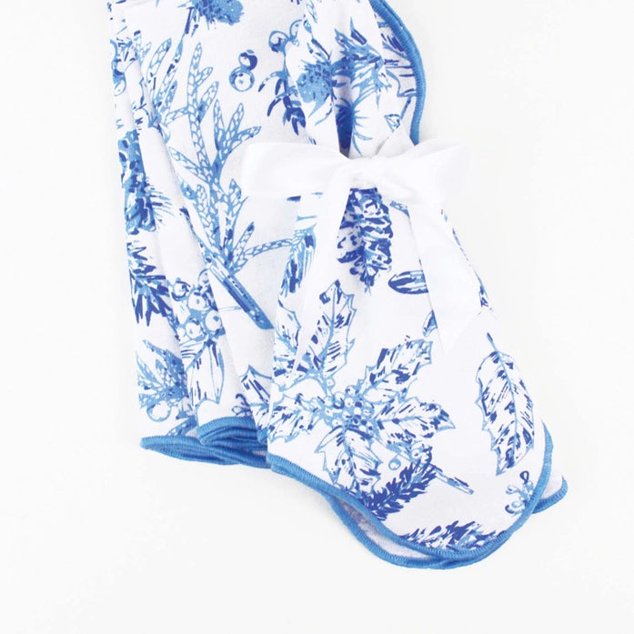 Blue Winter Toile Scalloped Dinner Napkins set of 4