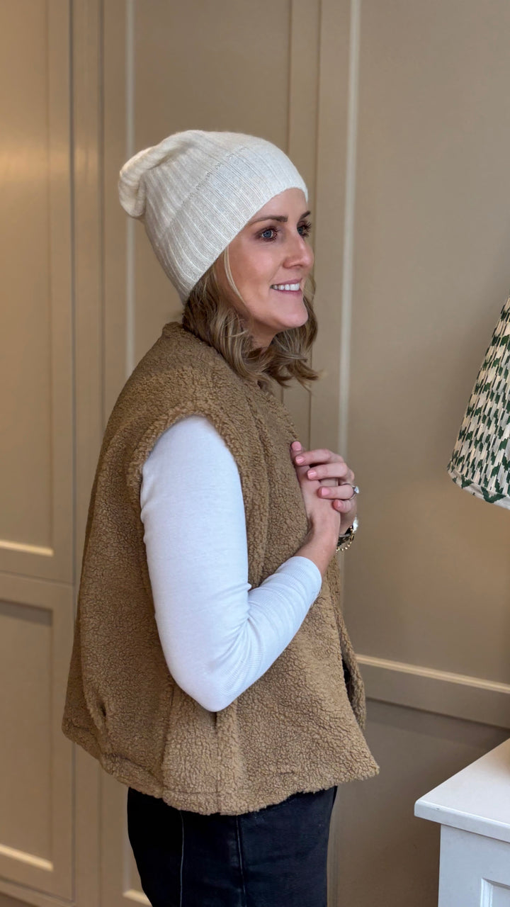 Boxy Fleece Caramel Gilet-Jackets & Coats-LNH Edit