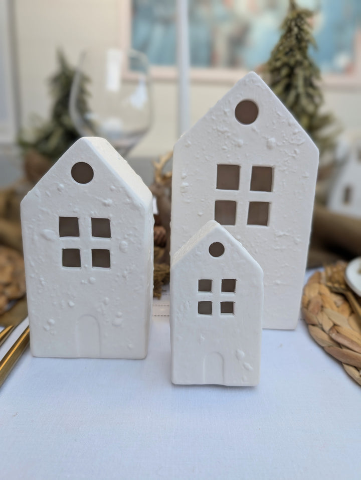 LED White house set of 3-Candle Holders-LNH Edit