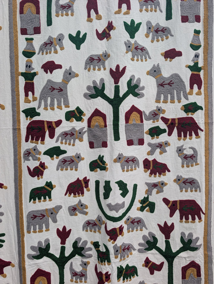 Suzani 024, Animal Grey/Red-throw-LNH Edit