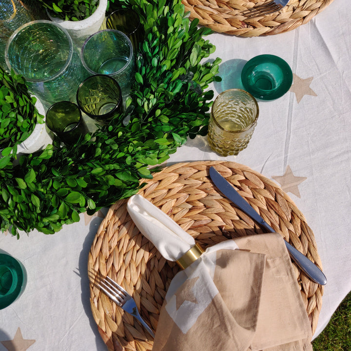 Round Water Hyacinth Placemat-Placemats-LNH Edit