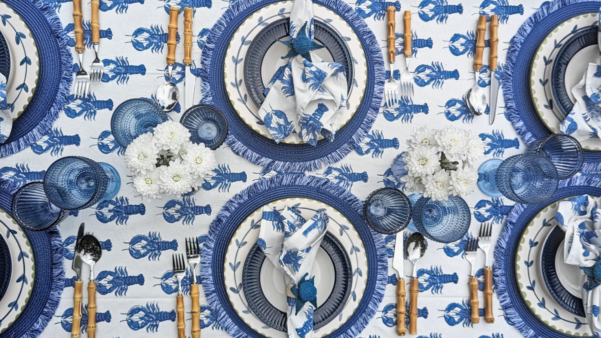 Tablecloths & Table Runners