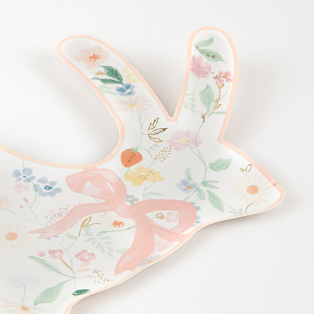 Elegant Floral Bunny Shaped Plates (x 8)