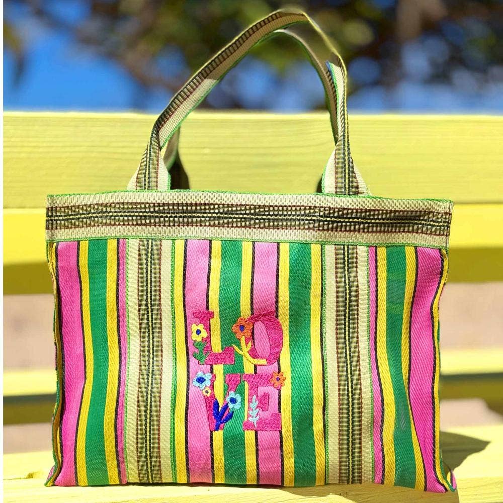 LOVE XL SHOPPER