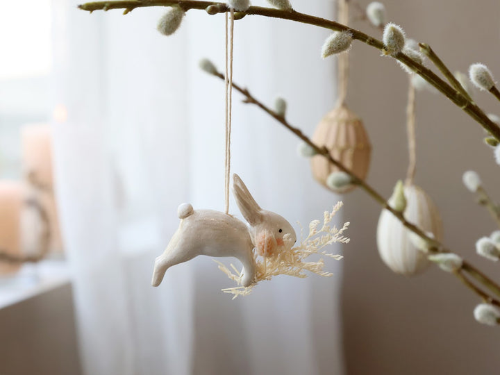 Hanging Rabbit with flowers