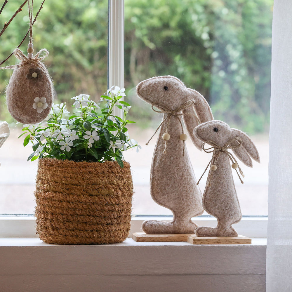 Small felt rabbit-Seasonal Decorations-LNH Edit