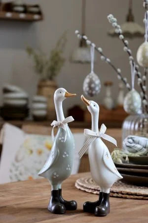 Geese with bows Set of 2