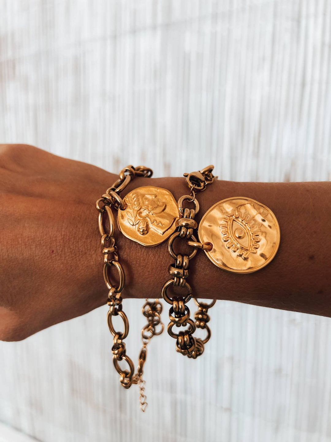 Gold bracelet with ethnic boho coin charm: Eye