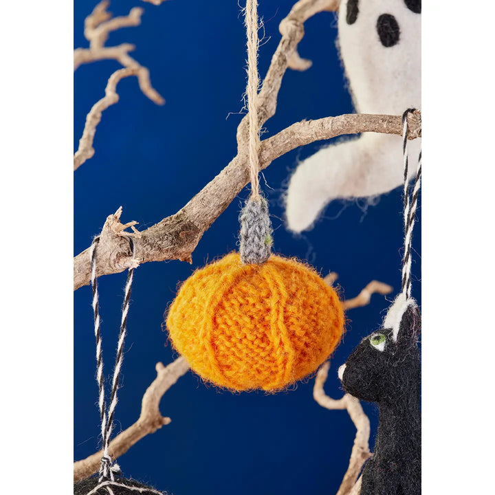 Knited Pumpkin Halloween Deccoration