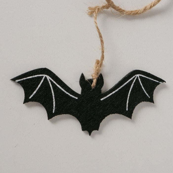 Ghost and Bat felt Garland--LNH Edit