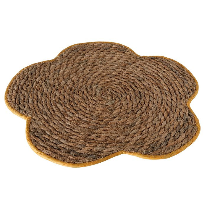 Flower shaped seagrass Placemat, Pink and Yellow