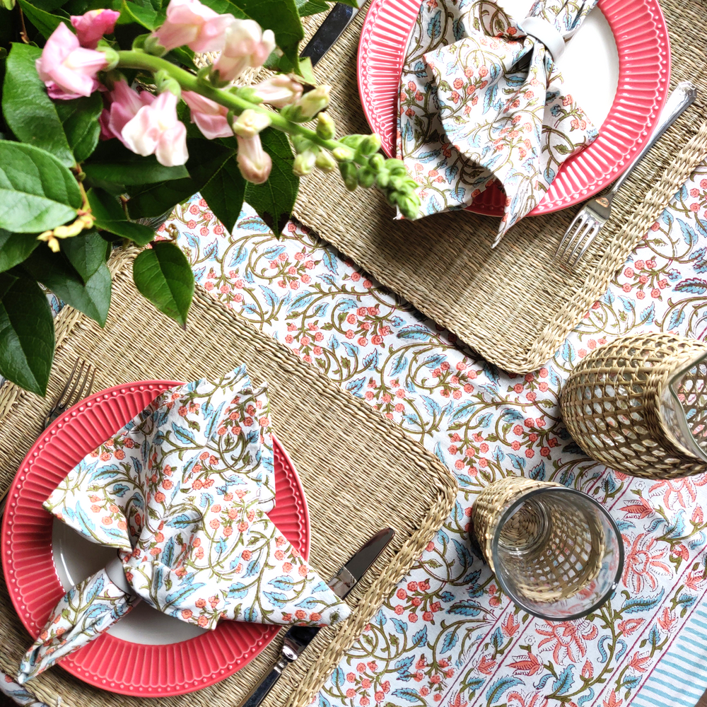 Rosie XL Round Tablecloth-Tablecloths-LNH Edit