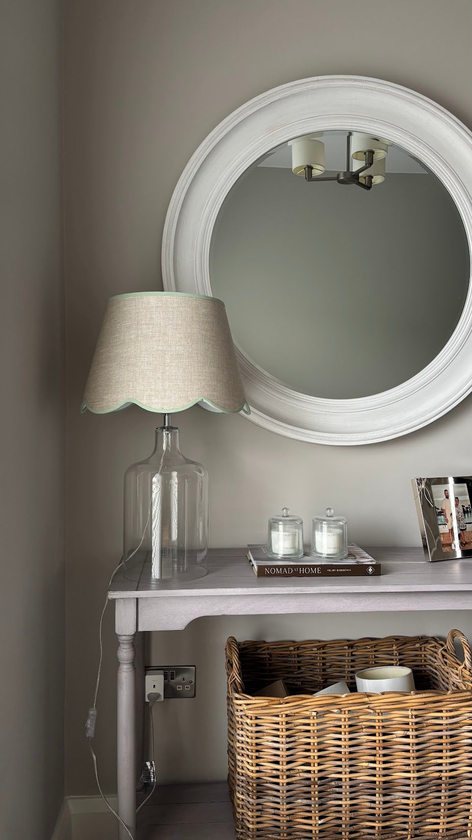 Scallop linen green trim Lampshade-Lampshades-LNH Edit