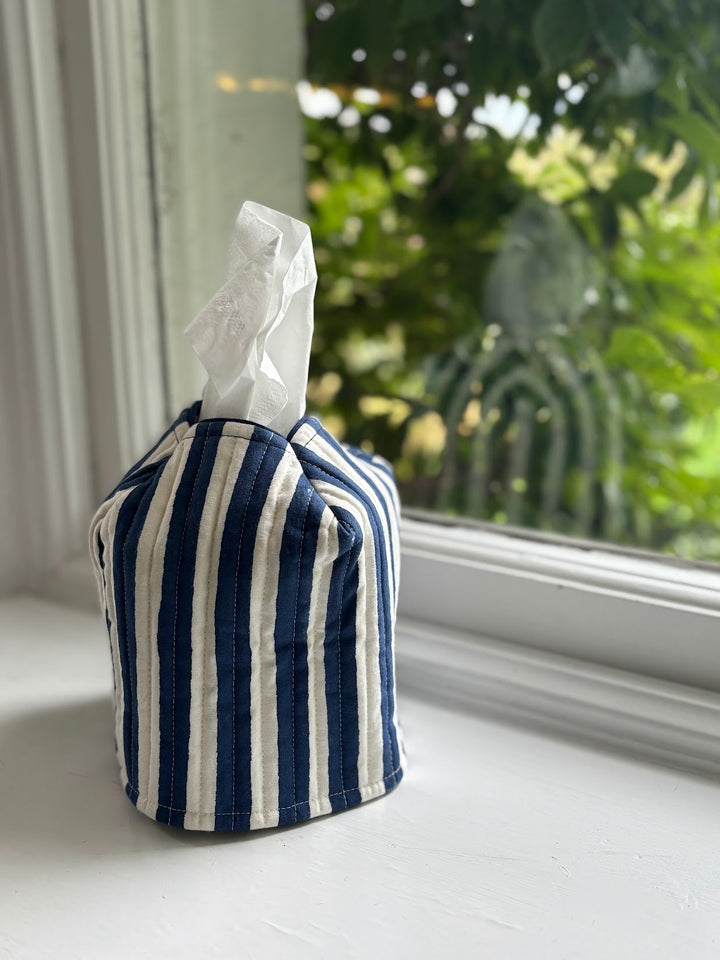 Iris Stripe Tissue box cover
