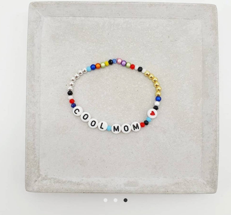 Cool Mom, Colorful Elastic Pearl Bracelet