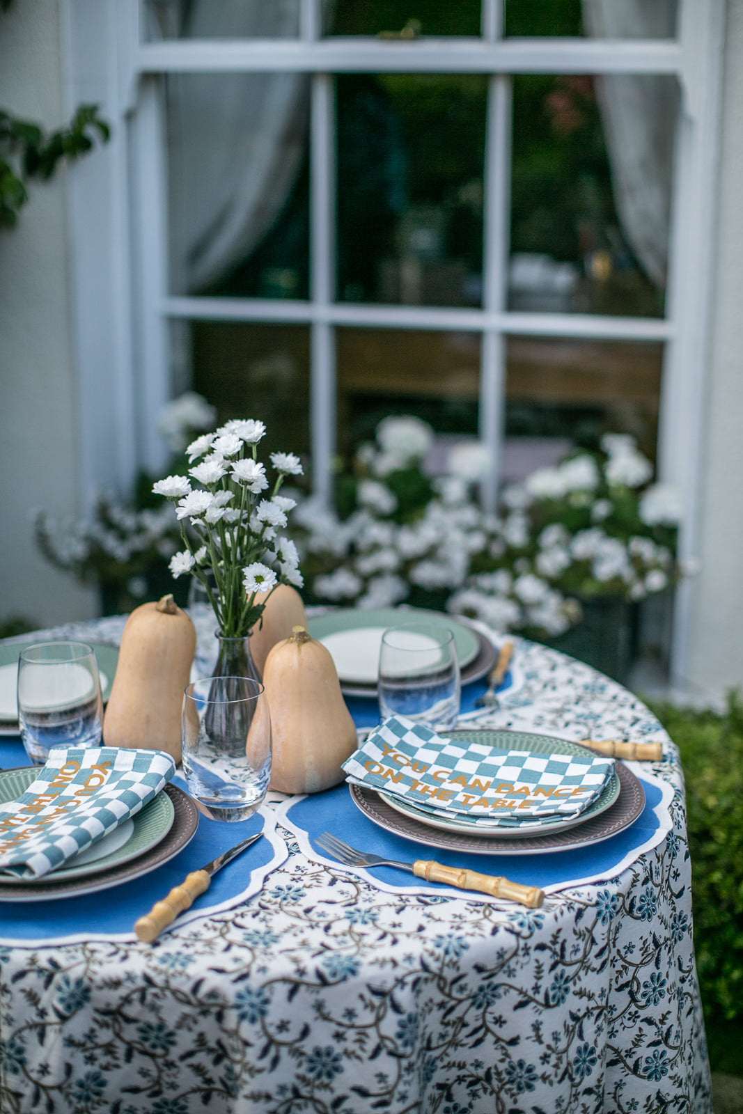 Dance On the Table napkin Blue Set of 4