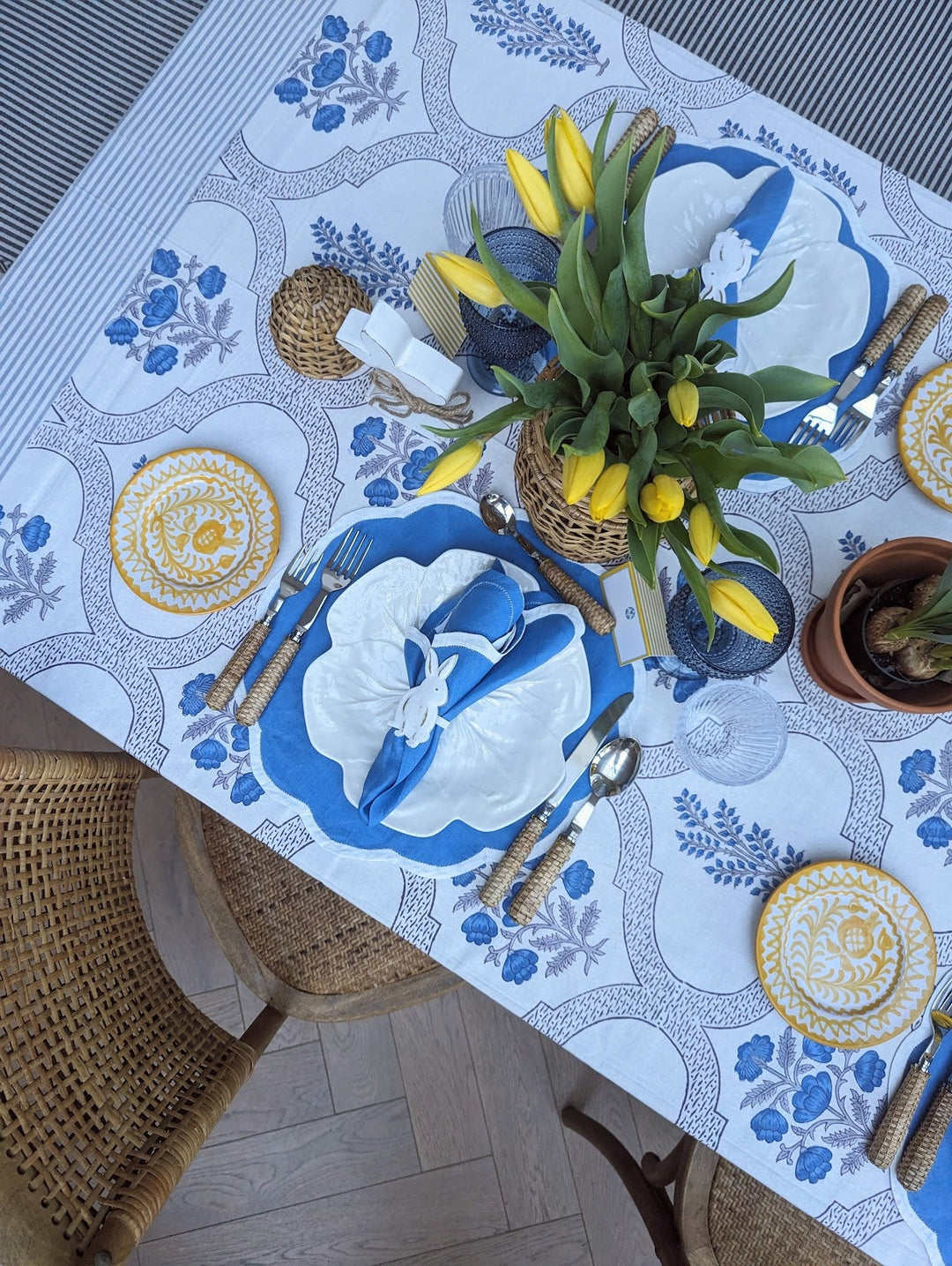 Beth Round Blue Tablecloth