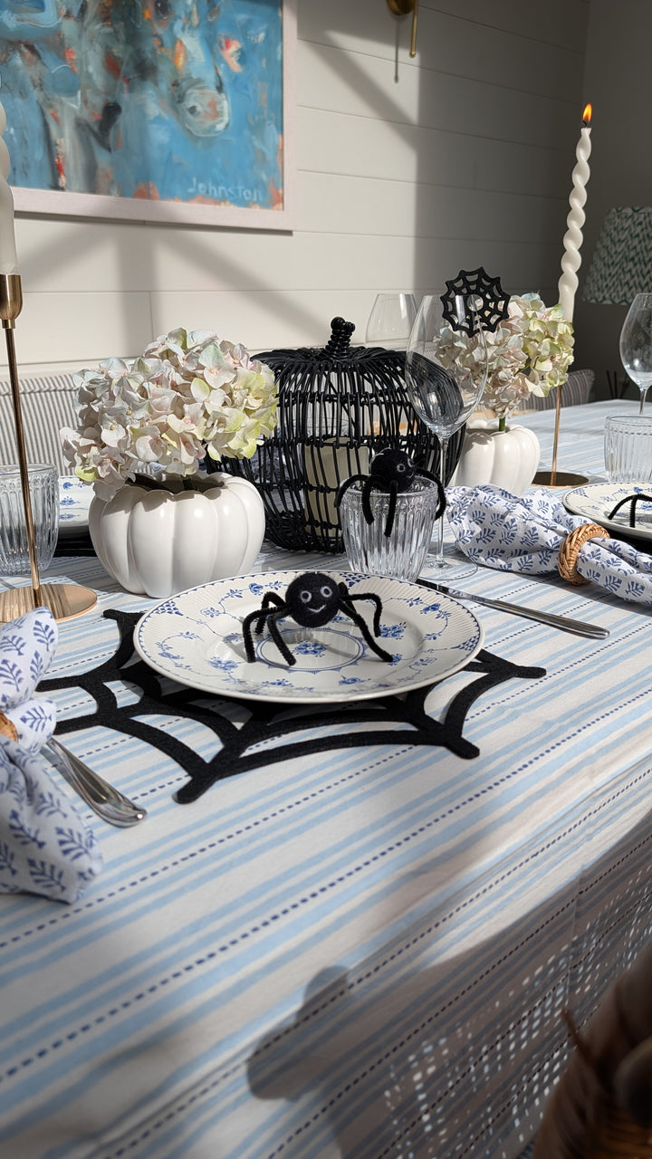 Spider Web Placemat, Set of 4