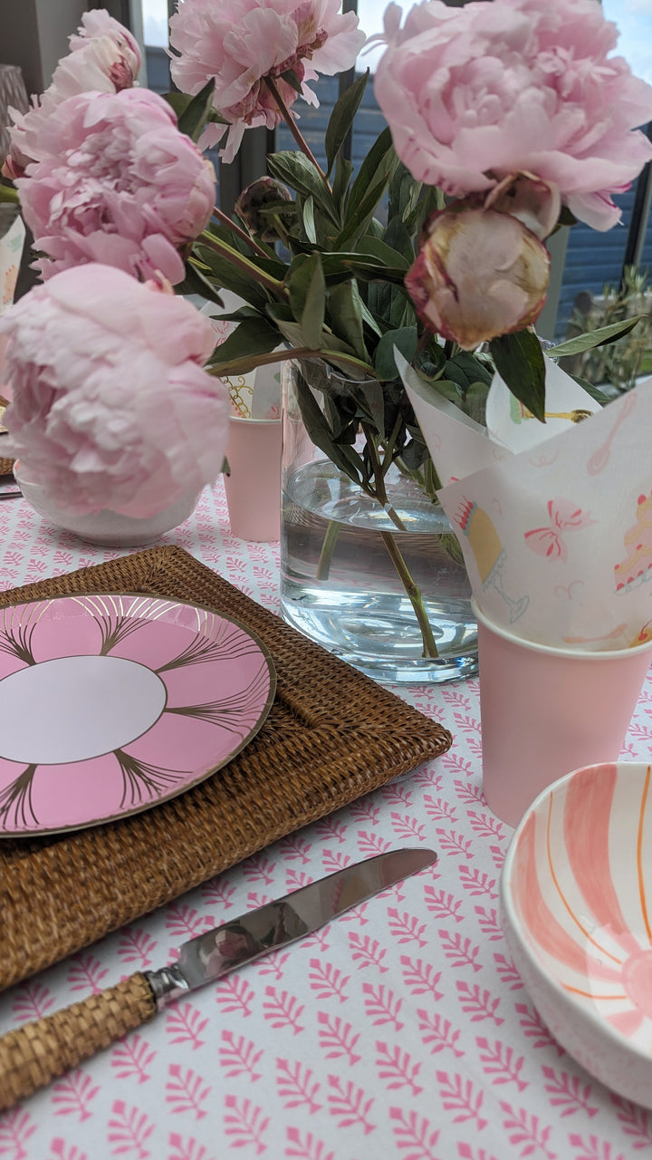 The Gatz Pink Dinner Plates-Paper Plates-LNH Edit