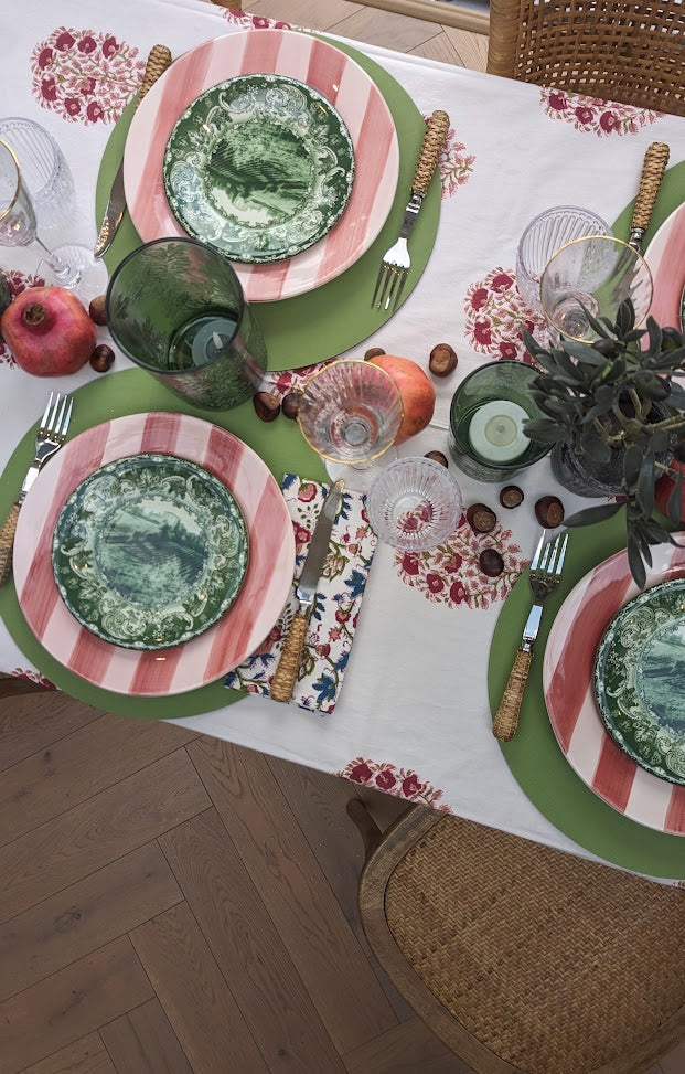 Classic Canvas Round Felt-Backed Placemat in Moss Green -sold seperately-Placemats-LNH Edit