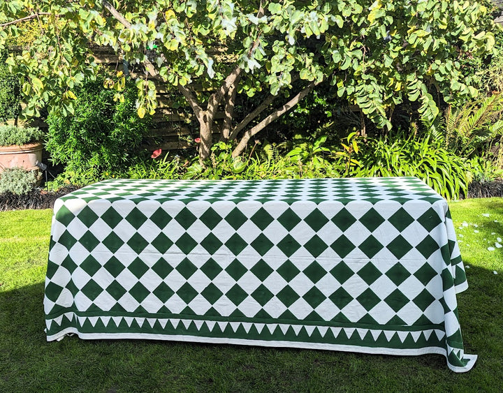 Circus Green Tablecloth-Tablecloths-LNH Edit