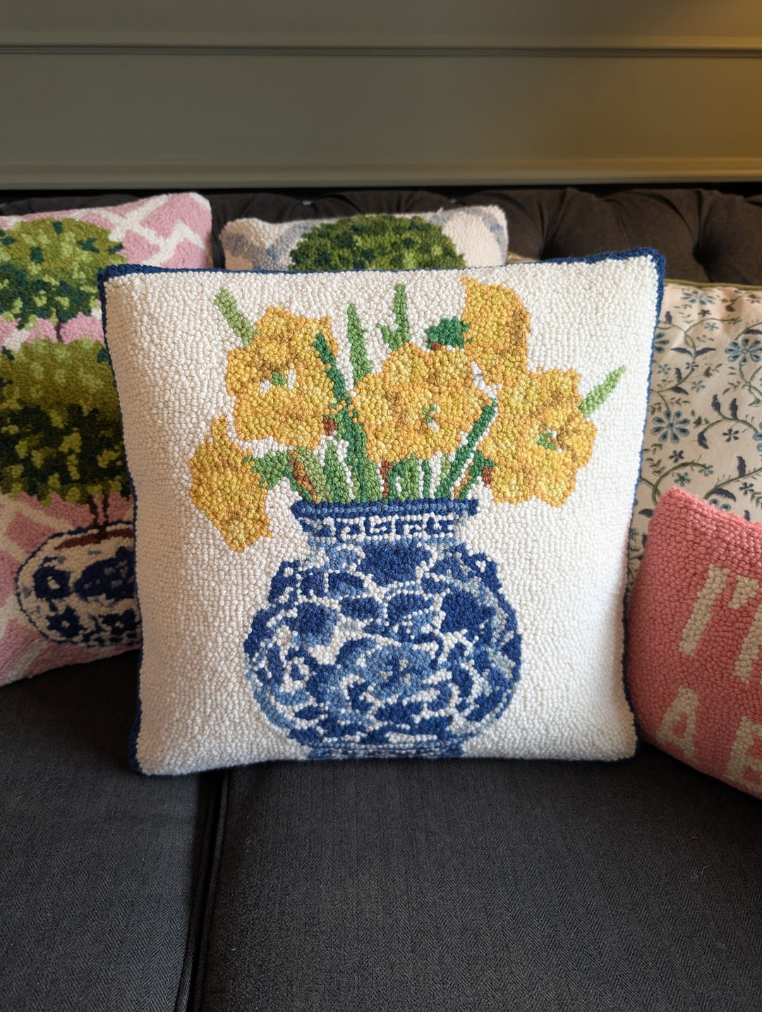 Chinoiserie Vase Daffodils Hook Pillow