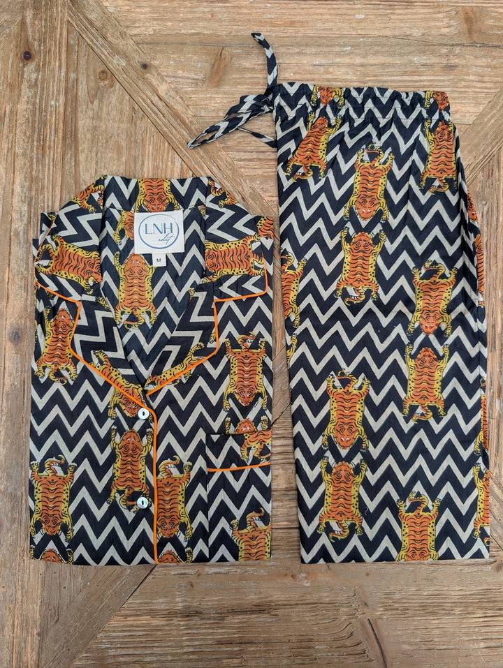 Black Zig Zag Tiger Pyjama Set, Long