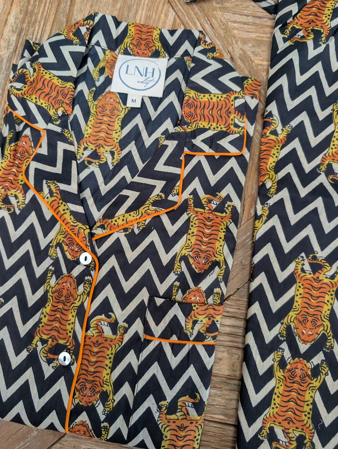 Black Zig Zag Tiger Pyjama Set, Long