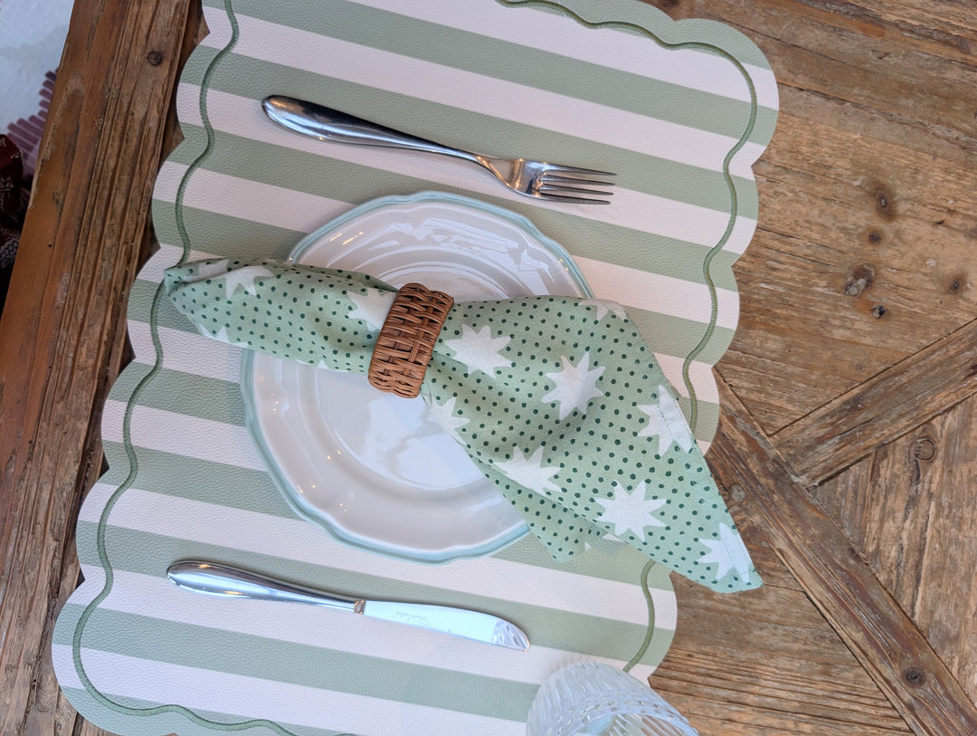 Mistletoe Napkins, Set of 4