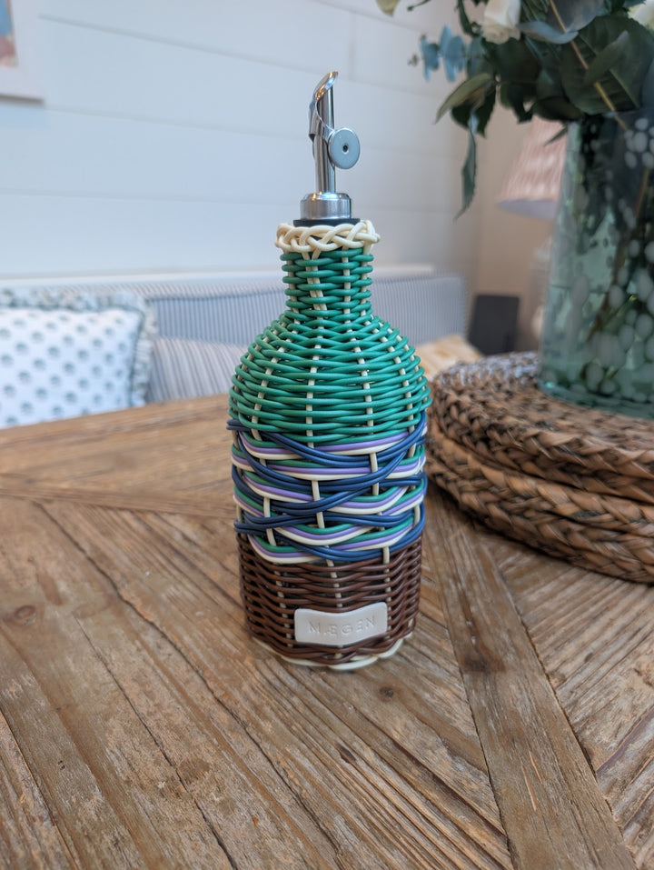 Brown/Green woven Oil Pourer