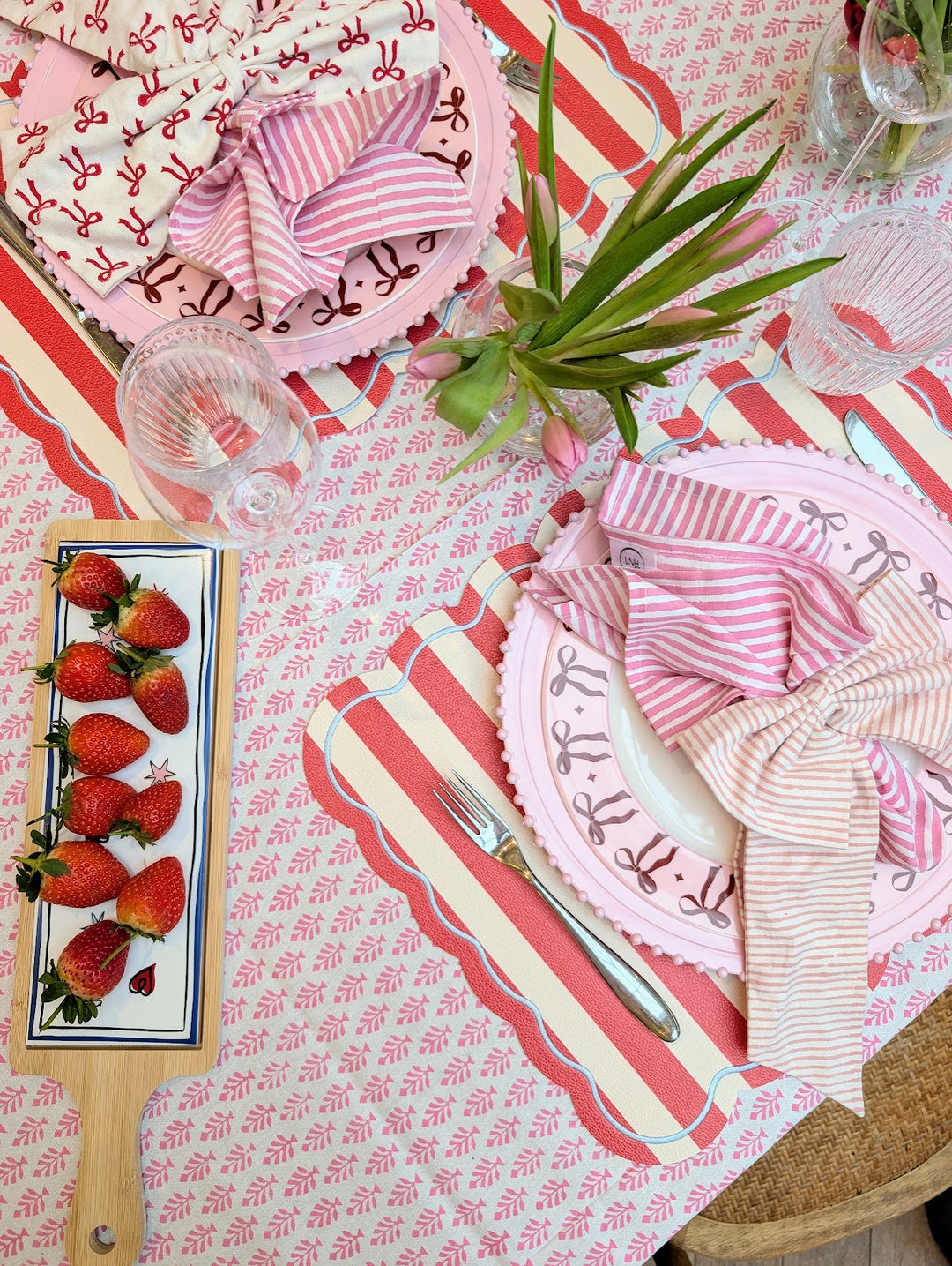 Sofia Pink Tablecloth