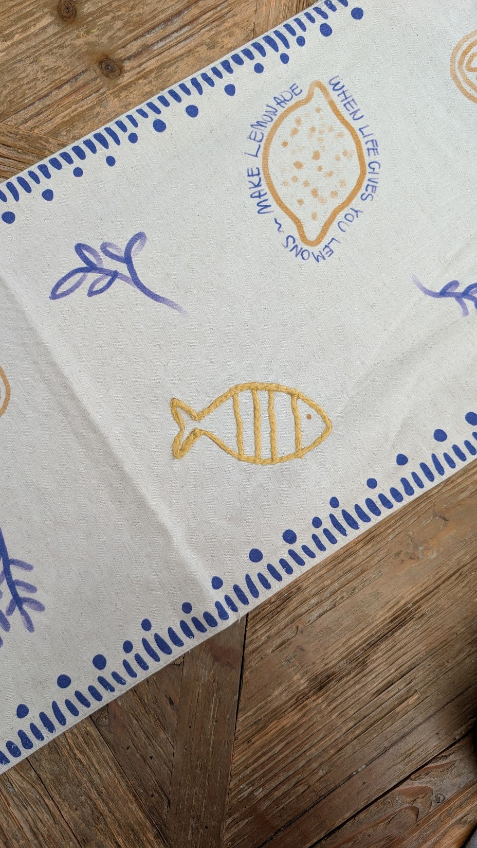 Maxima Table Runner