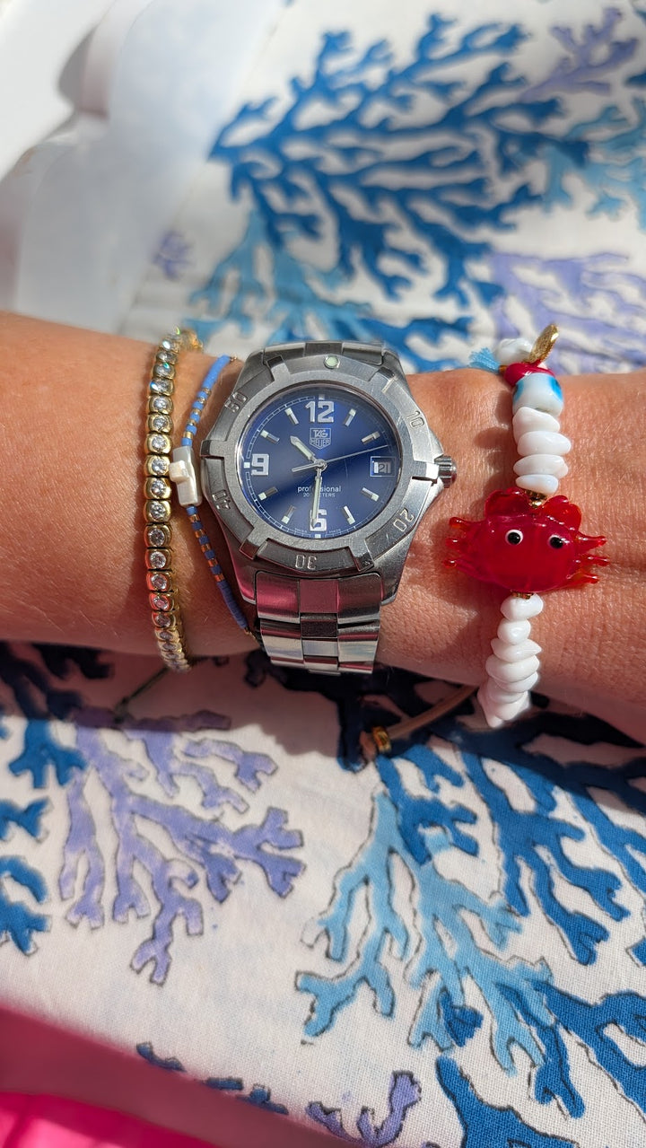 White Chip Bracelet with Red Exotic Crab