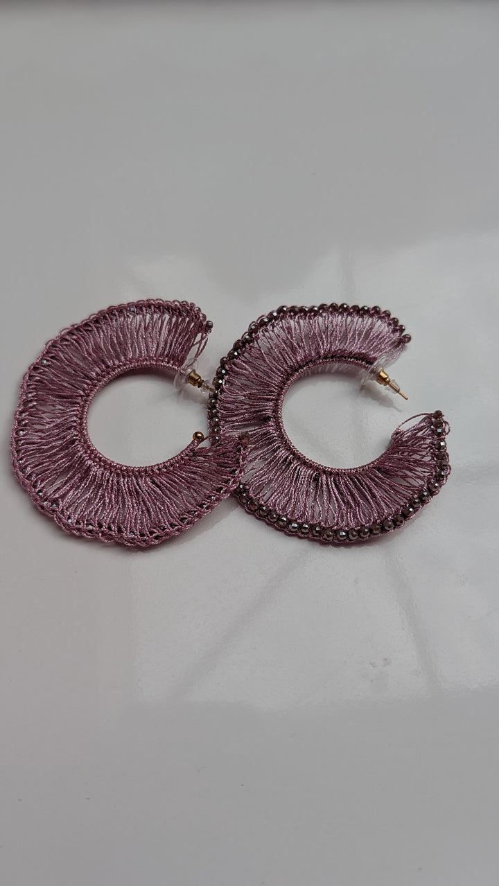 Faceted Crystal Woven Thread Hoop Earrings: Pale pink