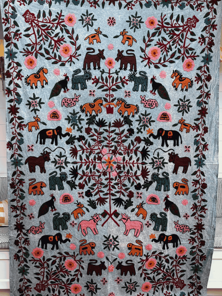 Suzani 063, Animal Blue