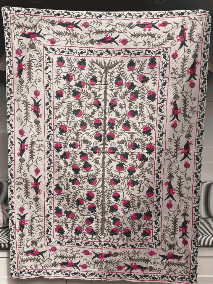 Suzani 070, Berry Sky
