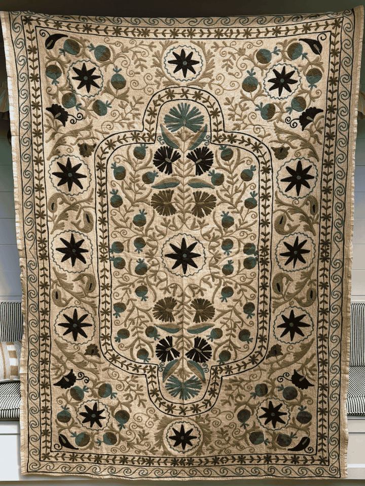 Suzani 071, Golden Meddow