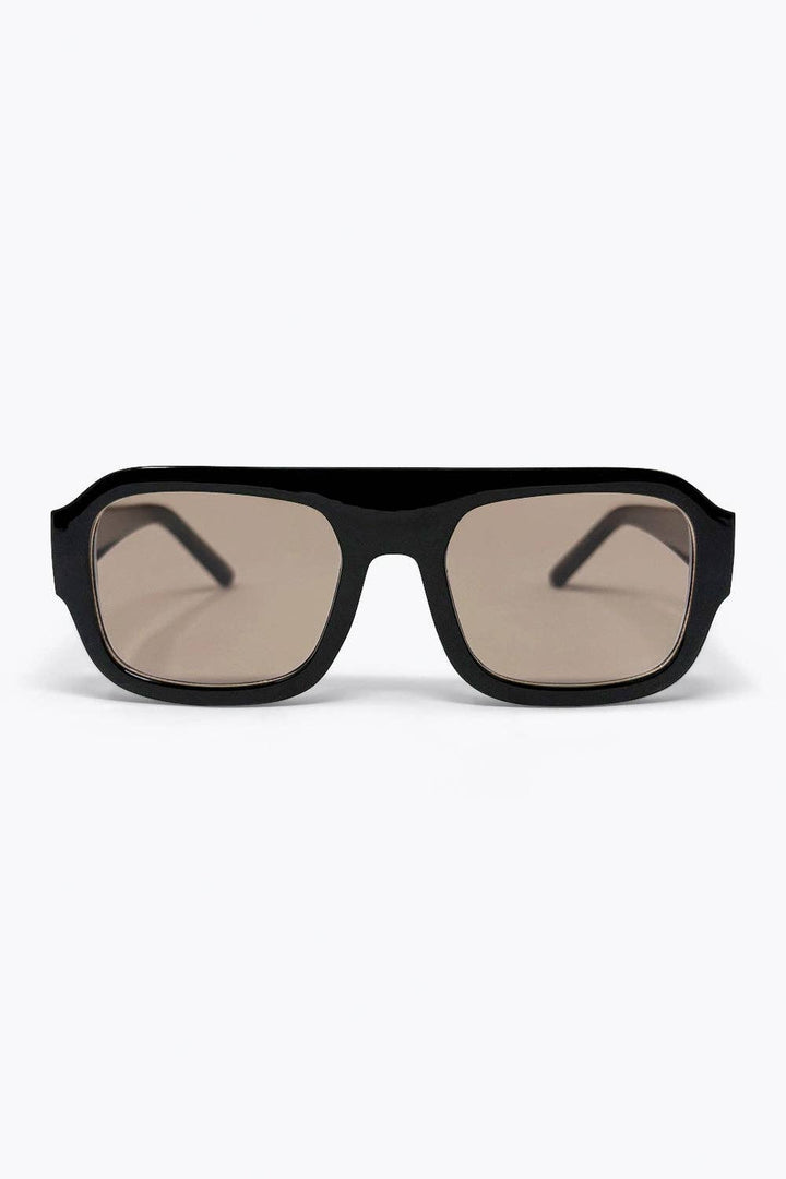 Black Oversized Square Frame Sunglasses: BEIGE / ONE