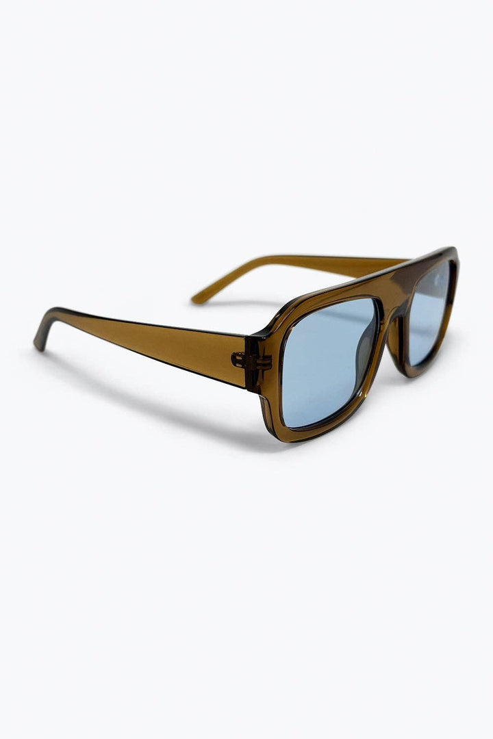 Olive Brown Oversized Square Frame Sunglasses: CAMEL / ONE