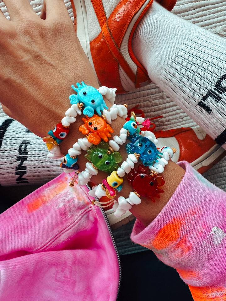 White Chip Bracelet with Blue Exotic Crab