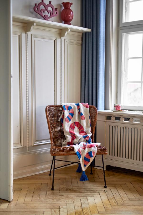 Christmas Candy Cane Throw