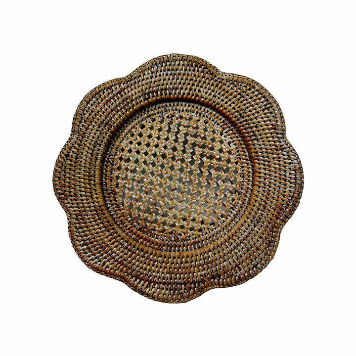 Scallop Dark Natural Rattan Charger