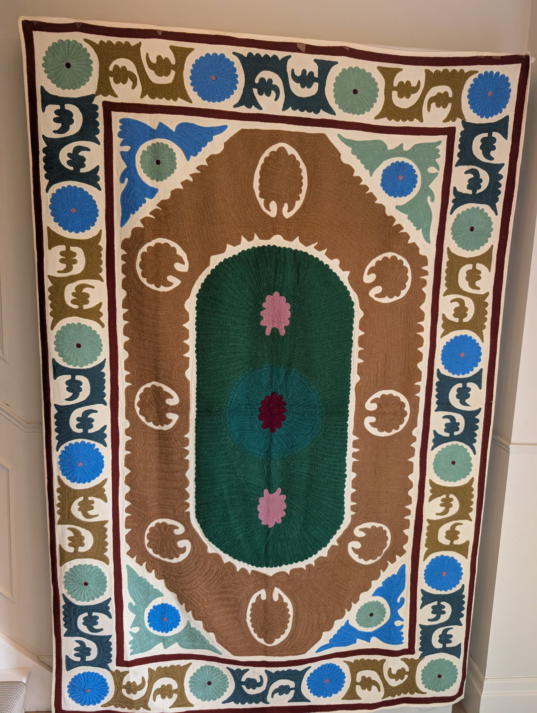 Suzani 018, Bold Contrast