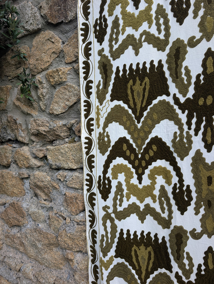 Suzani 023, Khaki Ikat