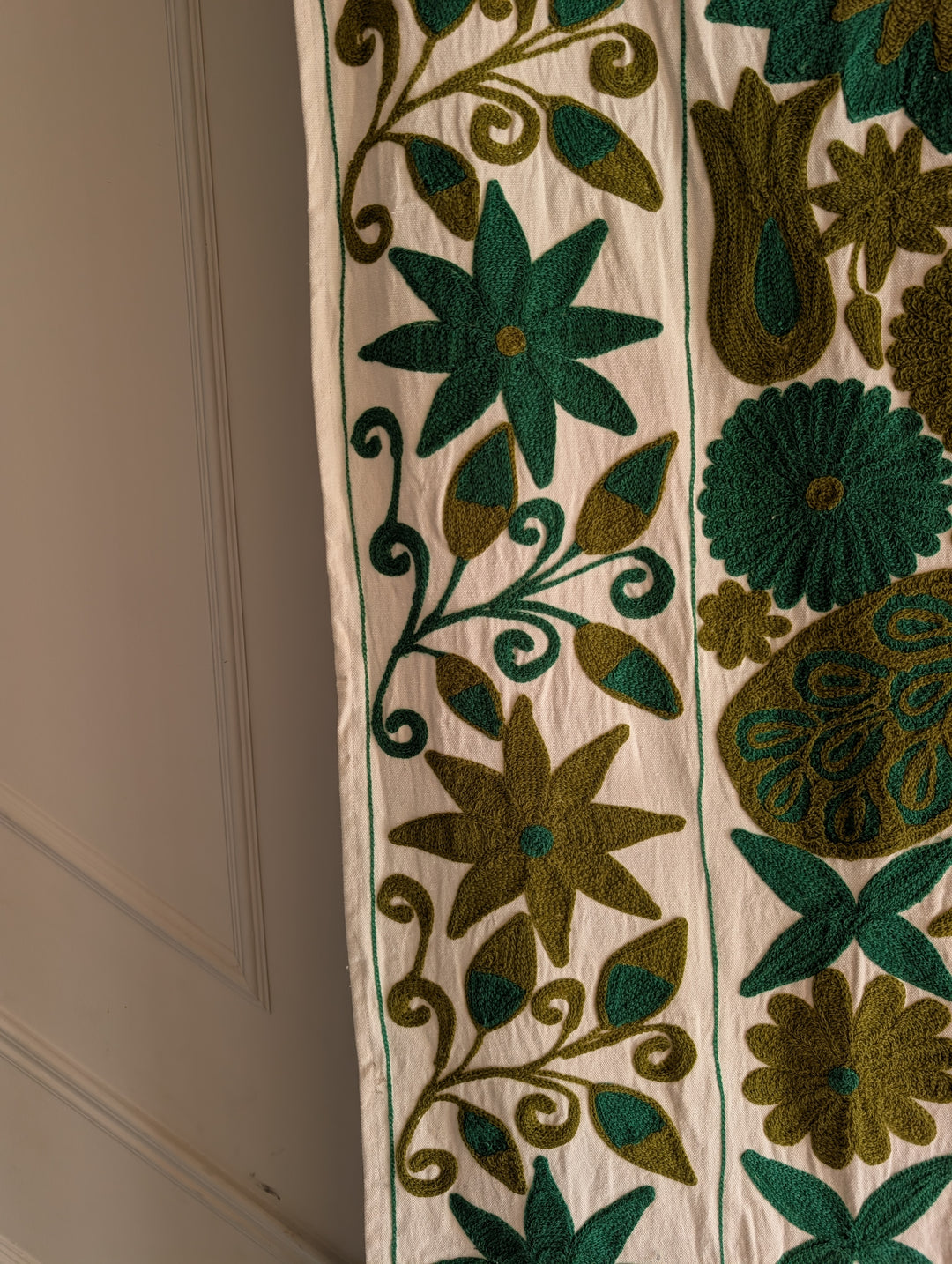 Suzani 016, Green Gables