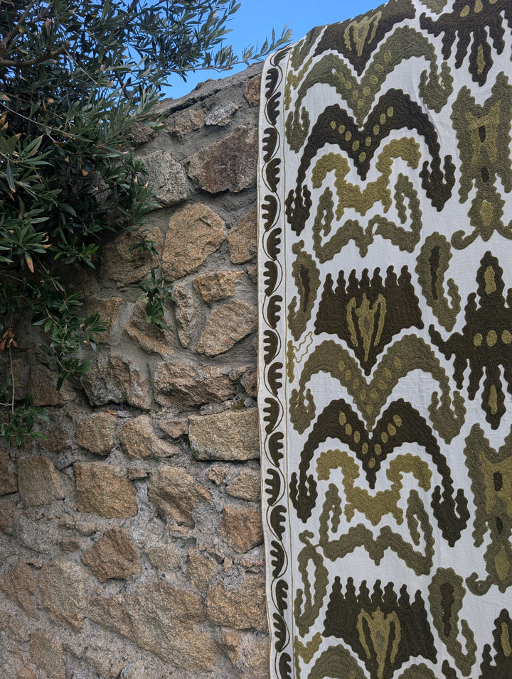 Suzani 023, Khaki Ikat