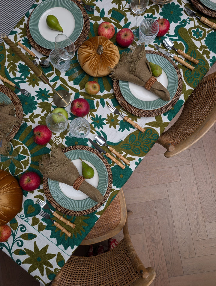 Dark Round Rattan Charger