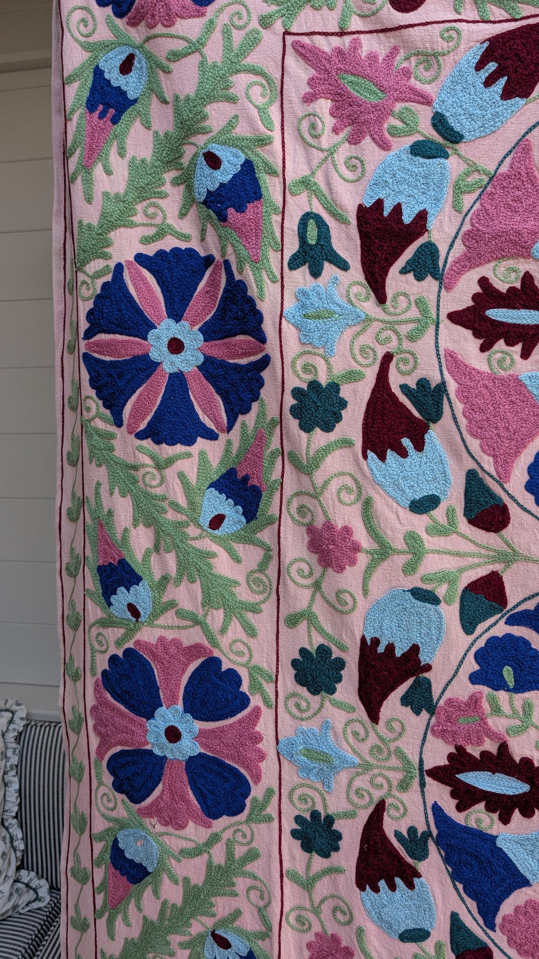 Suzani 057, Summer Love-throw-LNH Edit