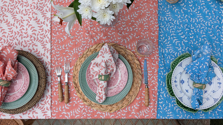 Tally Coral/ White Napkin, Set of 4